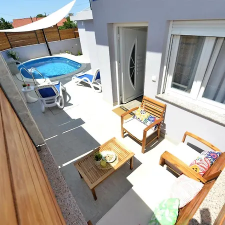 Pop&rock House Дом отдыха Задар