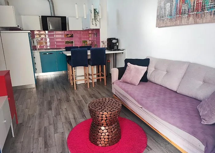 Nyaraló Pop&rock House *