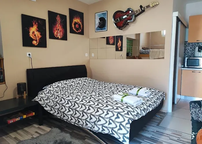 Pop&rock House זאדאר