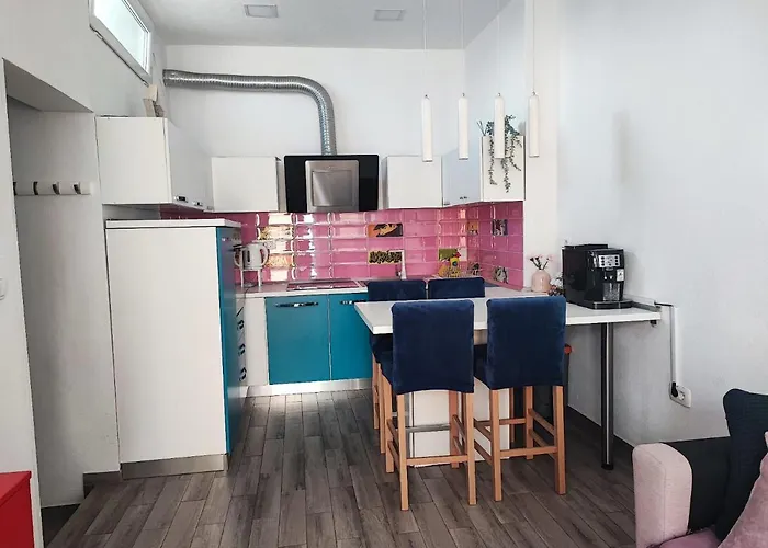 בית נופש Pop&rock House *